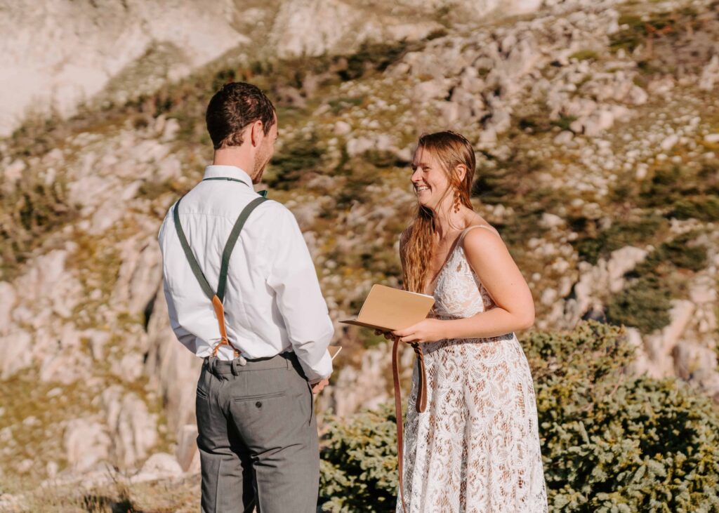Couple exchange vows during their Wyoming elopement