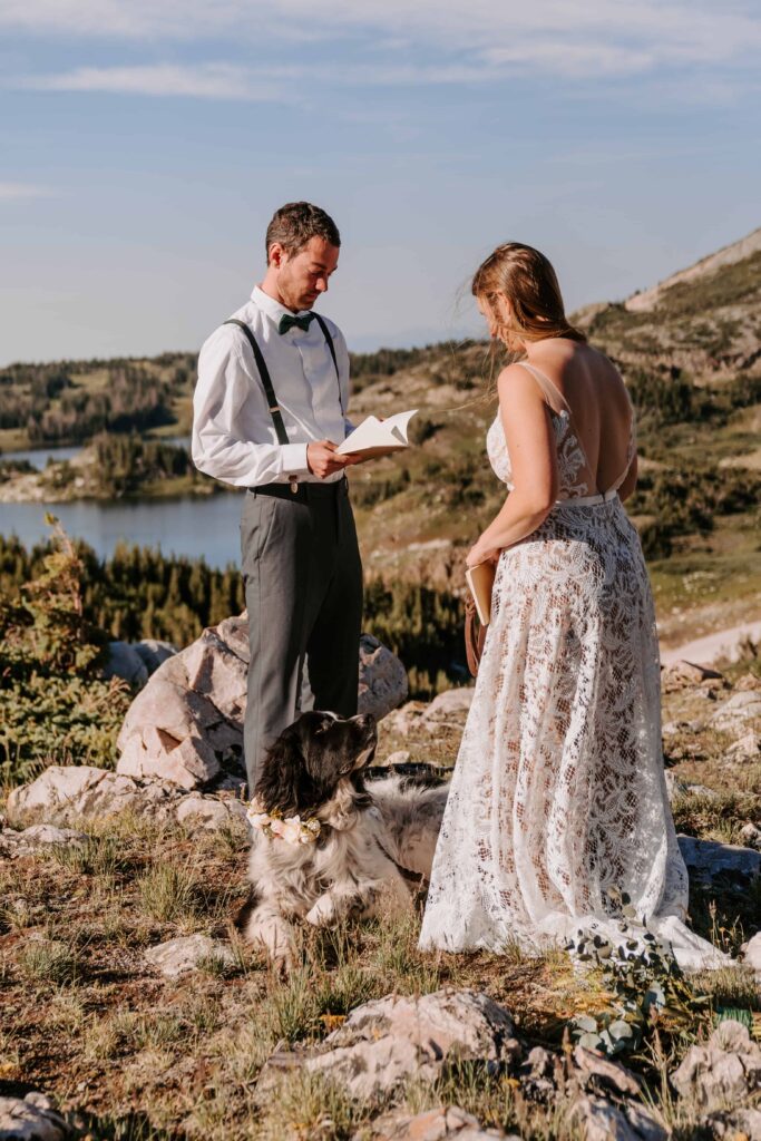 Couple exchange vows during their Wyoming elopement
