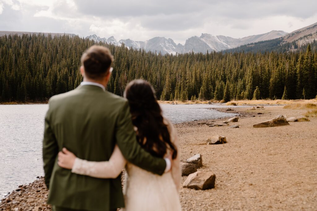 Portraits of bride and groom before their Boulder, Colorado elopement