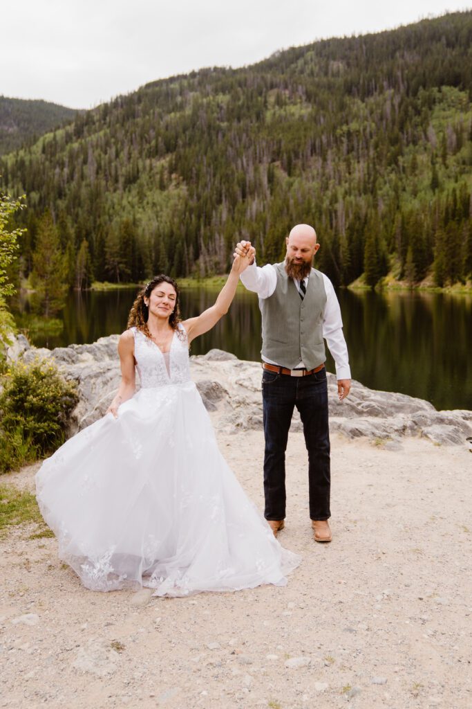 fall elopement in breckenridge colorado