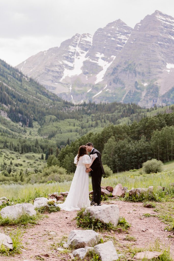 Maroon Bells Elopement: Nicole and Sergio’s Love Story in the Heart of Aspen, Colorado