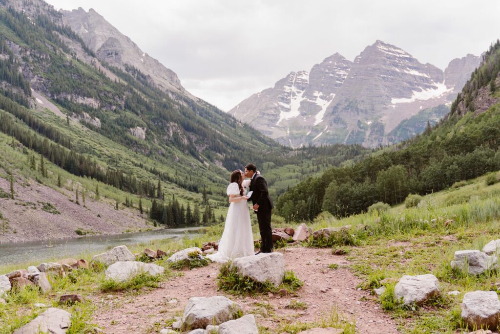 Maroon Bells Elopement: Nicole and Sergio’s Love Story in the Heart of Aspen, Colorado